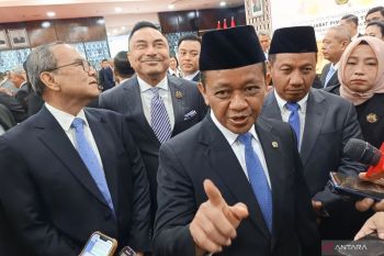 Bahlil tegaskan SPBU swasta kolaborasi dengan Pertamina terkait stok