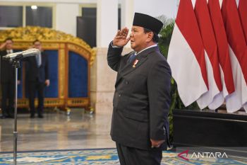 Berikut daftar 11 menteri, wamen, dan kepala badan/lembaga yang dilantik Prabowo
