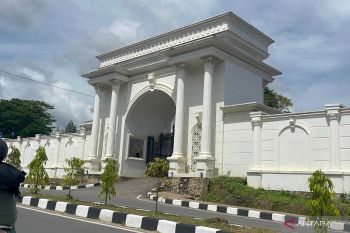 Pemprov anggarkan Rp1,6 miliar untuk finishing pagar Rujab Gubernur Sultra