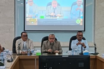Unissula tak  berikan tim hukum dampingi dosen D