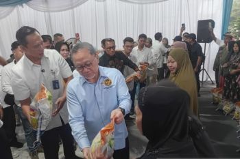 Prabowo orders 1.5 tons of rice aid for Deli Serdang residents
