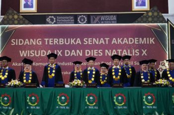 AK-Tekstil Solo komitmen siapkan lulusan melek AI