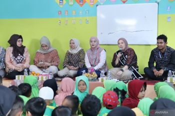 PAUD di Palembang  buat program plastik bisa ditukar kebutuhan pangan