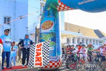 Ketua DPRD Banjarbaru lepas peserta gowes bareng Haornas