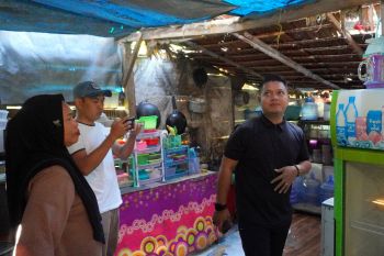 Pemkab Luwu berjanji bantu perbaikan rumah warga tidak layak huni