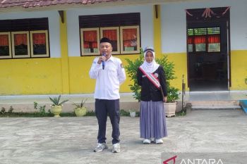 KPU Kabupaten Gorontalo edukasi pelajar pahami demokrasi sejak dini