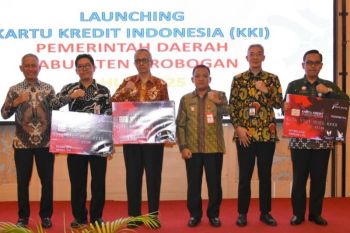 Pemkab Grobogan dan Bank Jateng luncurkan Kartu Kredit Indonesia
