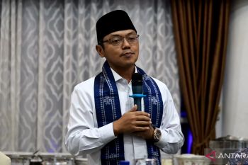 Wamendikdasmen Ingatkan guru bijak bermedia sosial
