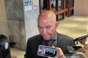 Indonesia's parliament proposes three fixes for free meal program