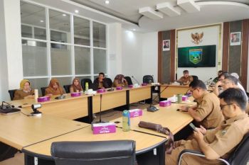 Sejumlah harga pangan pemicu kenaikan inflasi di Padang Panjang