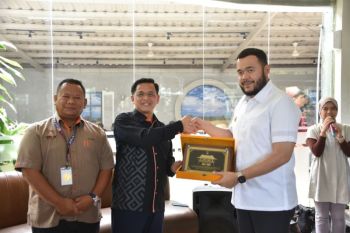 Wako Fadly Amran jamu rombongan organisasi kepemudaan asal Malaysia MBFRA