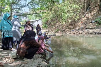 DKP Bantul menebar 45.000 benih untuk tingkatkan populasi ikan lokal