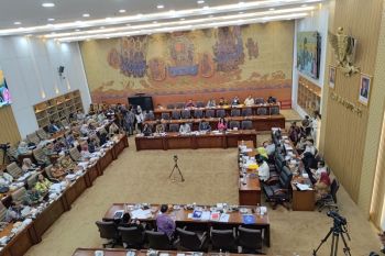 Panja RUU BUMN setujui revisi 84 pasal: Larangan rangkap jabatan hingga kesetaraan gender