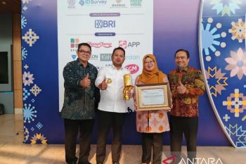 Kaltim raih  penghargaan Lembaga Pemerintahan Pendukung Program Halal
