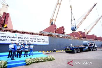 Kemenperin lepas ekspor 54 ribu ton baja putih, bukti industri tangguh