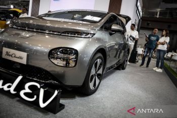 Tips aman bagi pemula saat pertama kali kemudikan mobil listrik