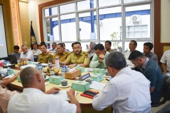 Wako Fadly Amran dorong penerapan teknologi dalam menekan angka kecelakaan di perlintasan sebidang