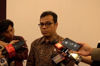 Wamenkomdigi siapkan Perpres AI terbit bulan ini