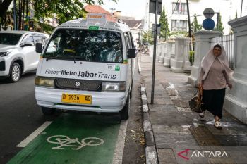 Malam tahun baru, angkot di Bandung diliburkan