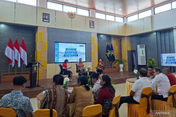 Kemenkum NTT mendorong penguatan peran paralegal lewat diskusi kebijakan