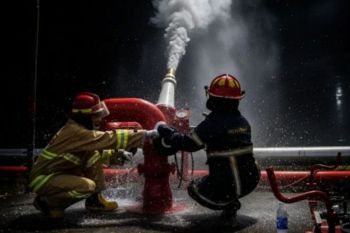 Kilang Pertamina di Dumai terbakar