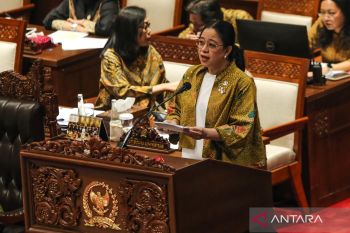 Puan: Kasus Gubernur Riau harus jadi alarm bagi seluruh kepala daerah