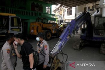 Basarnas kembali temukan tiga jenazah di Ponpes Al Khoziny