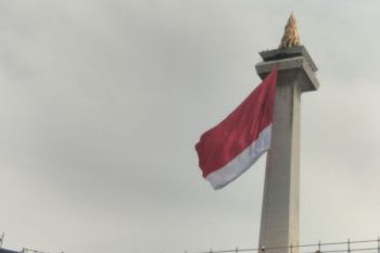 TNI jelaskan insiden bendera robek saat dikibarkan di Monas