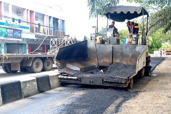 Jalan Pemuda Sampit diperbaiki total demi keselamatan pengguna