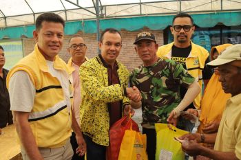Golkar Banda Aceh sediakan dua ribu paket sembako murah untuk warga kurang mampu