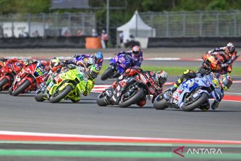Raul Fernandez bayangi Quartararo, Alex kian menjauh di Klasemen MotoGP