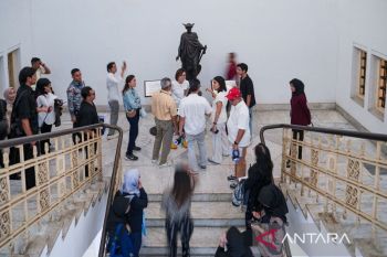 Dy Minister reviews Old Town revitalization for cultural growth