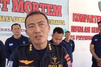 East Java police identifying six bodies from boarding school collapse