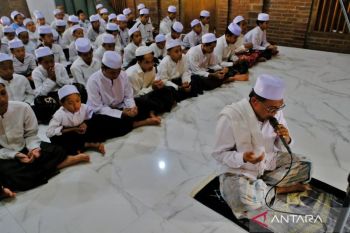 RI Govt to set building standards for Islamic schools