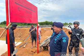KKP segel lima lokasi pemanfaatan ruang laut ilegal, termasuk di Kepri