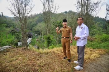 Rektor UB tinjau potensi pembangunan berkelanjutan di Trenggalek