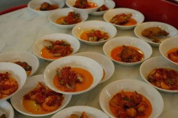 Indonesia pushes West Sumatra as gastronomic, halal travel hotspot