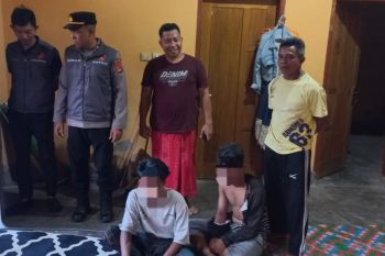 Polisi evakuasi pencuri tabung gas dari amukan warga di Lombok Timur