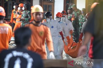 Indonesia confirms 67 fatalities in Sidoarjo building collapse