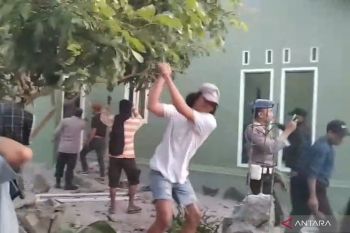 Polisi tindaklanjuti aksi warga rusak rumah istri Brigadir Esco