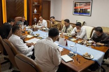Seskab rapat dengan Dasco hingga Purbaya membahas ekosistem keuangan