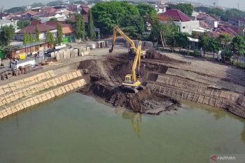 Pembangunan bozem pengendali banjir di Surabaya