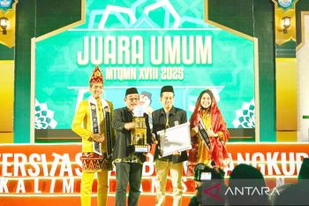 UII Yogyakarta raih juara umum MTQMN XVIII 2025 di ULM