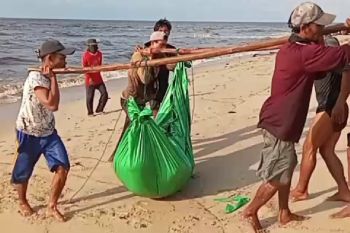 Nelayan Ujung Pandaran temukan jenazah mengapung