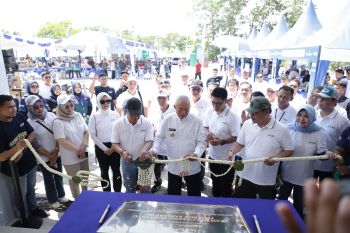 Gedung baru Bank Kalsel tanda layanan perbankan lebih modern