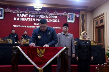 DPRD-Pemkab  Purbalingga setuju dua raperda ditetapkan sebagai perda