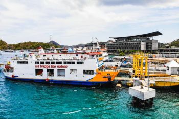 ASDP ensures ferry services in NTT run normally after volcano eruption