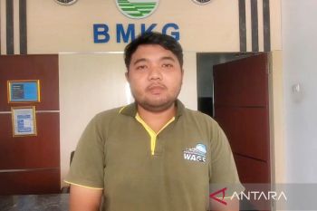 BMKG Kotim imbau warga tak perlu khawatir fenomena hujan es