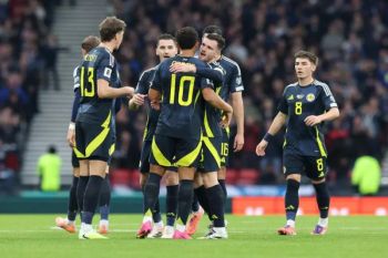 Timnas Skotlandia taklukkan Belarus 2-1, sementara puncaki Grup C