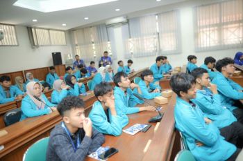 FT UMS kenalkan pembelajaran kampus kepada murid SMA peserta Sit In University